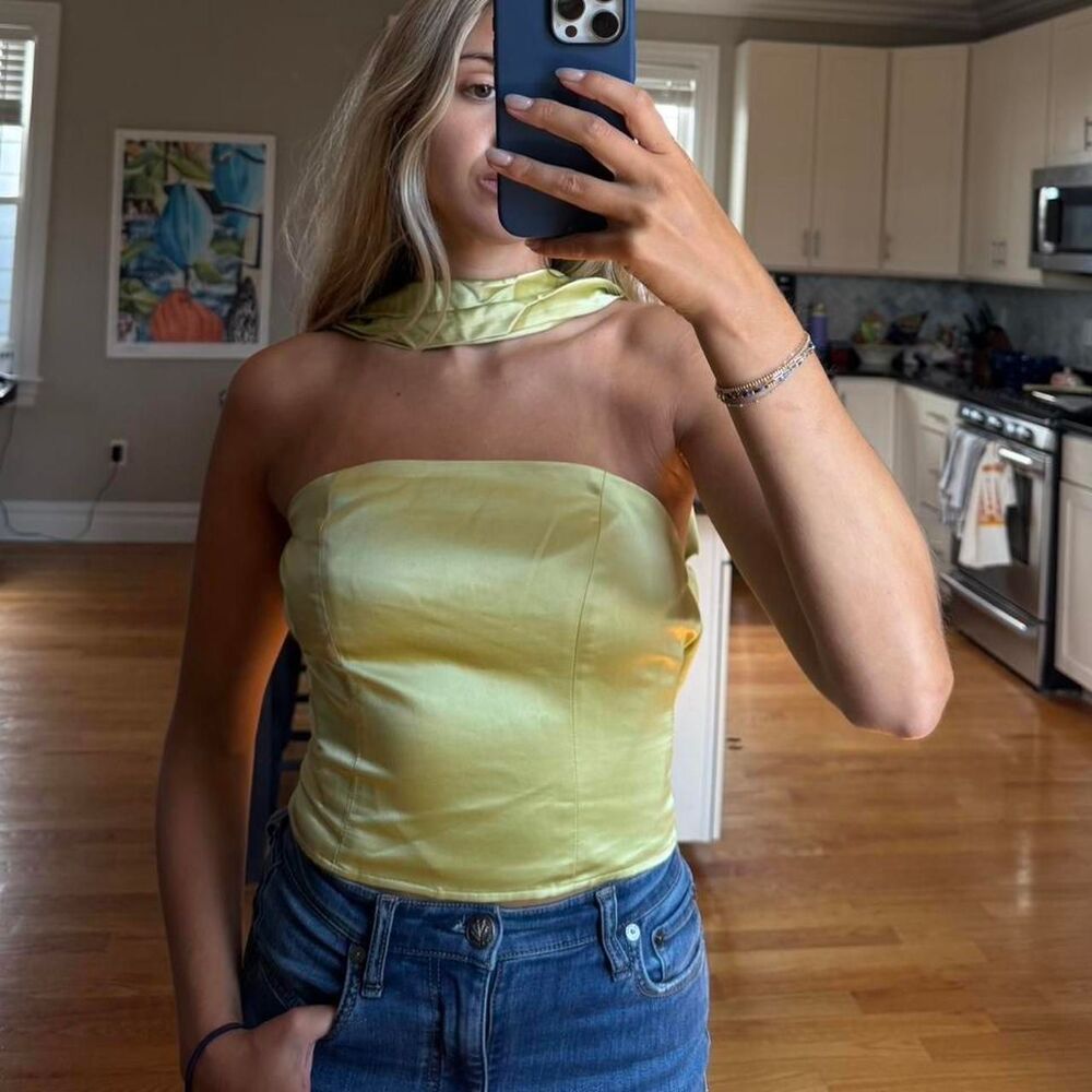 Reformation Women's Green and Yellow Vest - Picture 2 of 8